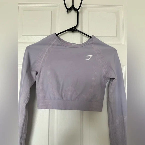 Gymshark Lavender Long Sleeve Crop Top - Picture 2 of 6